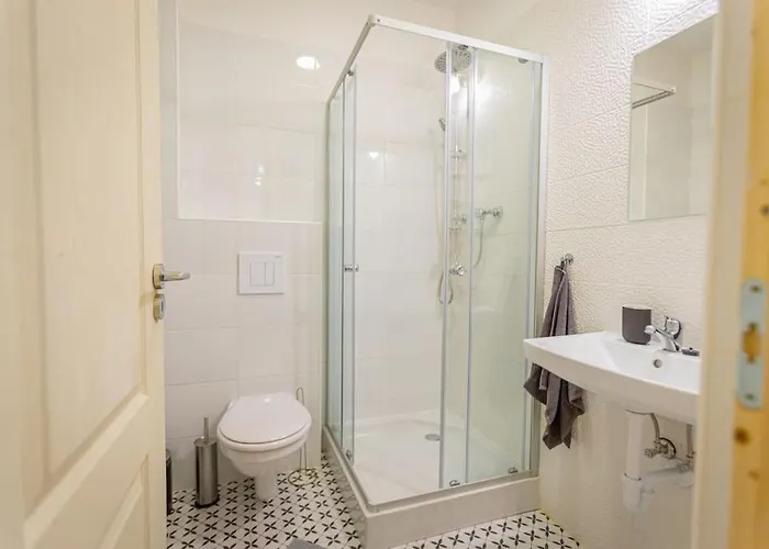 2 Bedroom Flat In The Dob Street, Venus * Budapest